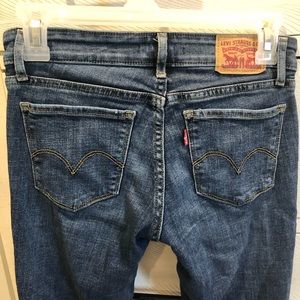 Levi’s 711 Skinny